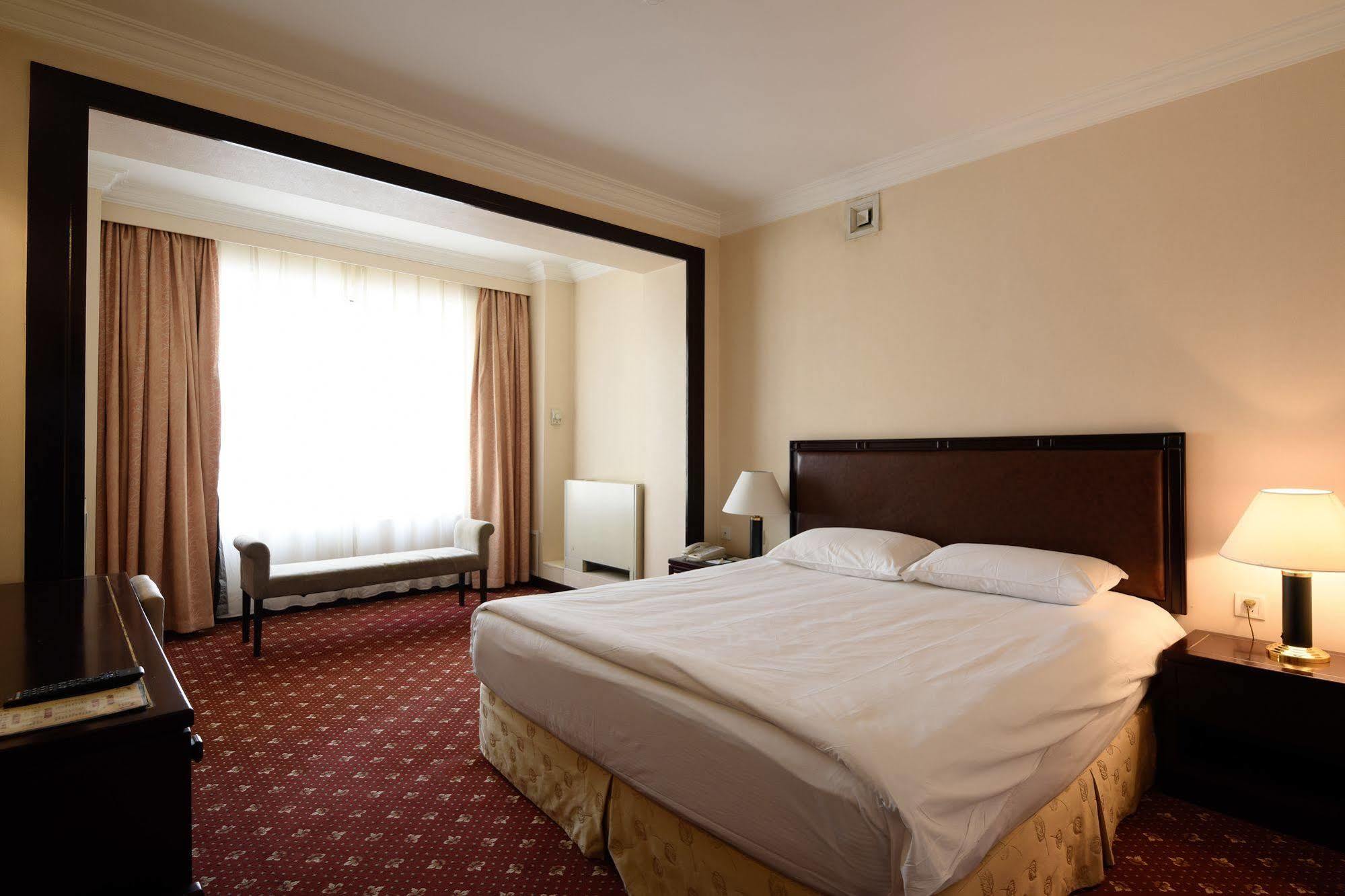 Yanshan Hotel Pekin Dış mekan fotoğraf